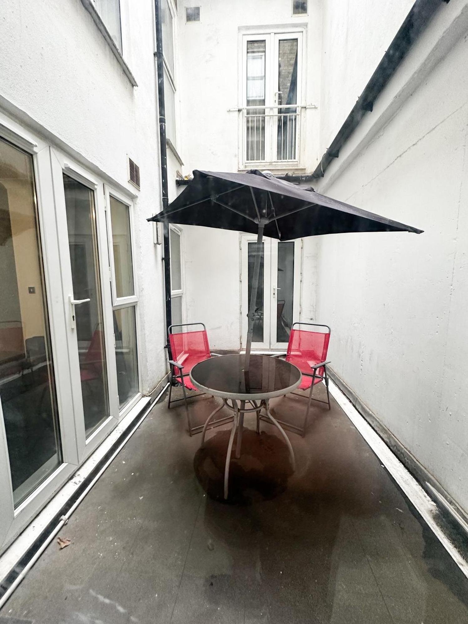 Grays Apartment 런던 외부 사진